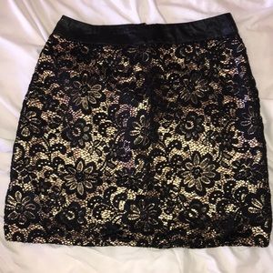 Floral lace skirt